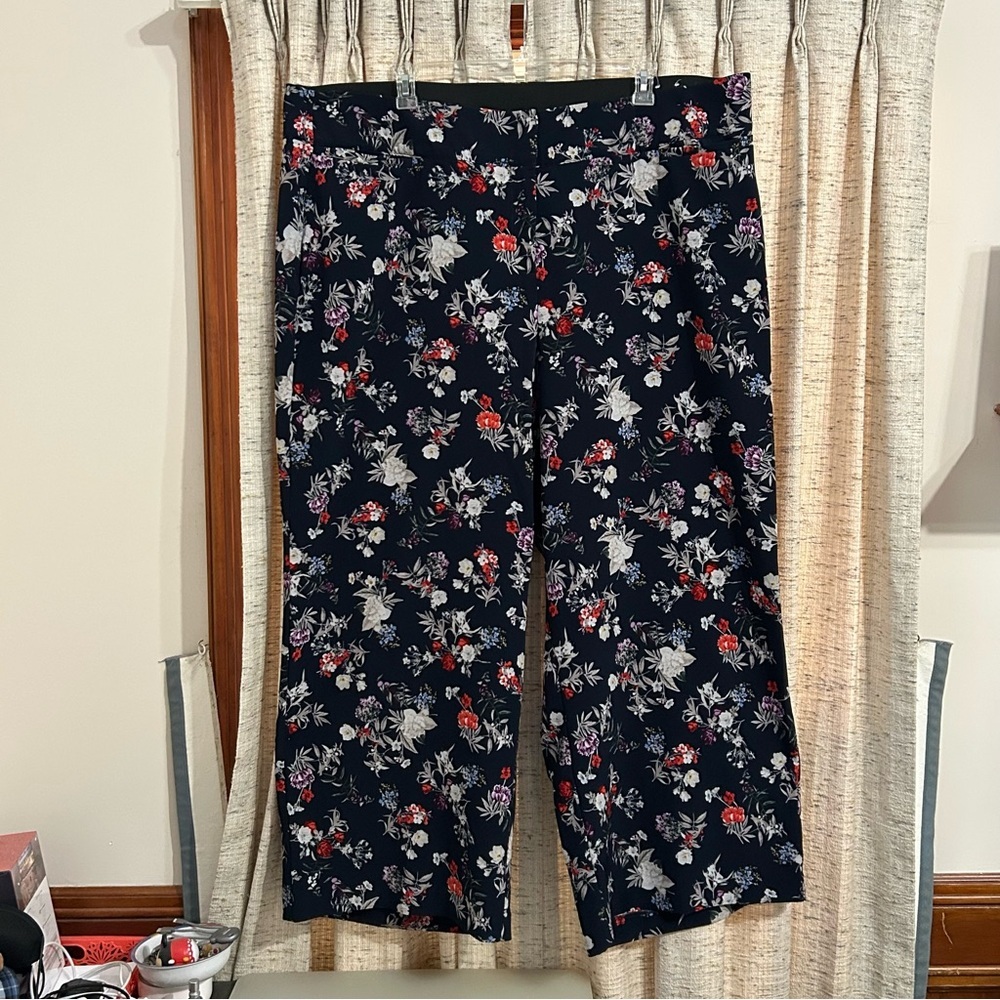 Lane Bryant The Allie Wide Leg Floral Pants - 28